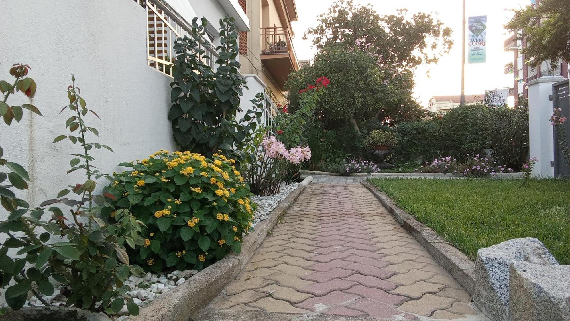 Doctor Guest House Tortolì Exterior foto